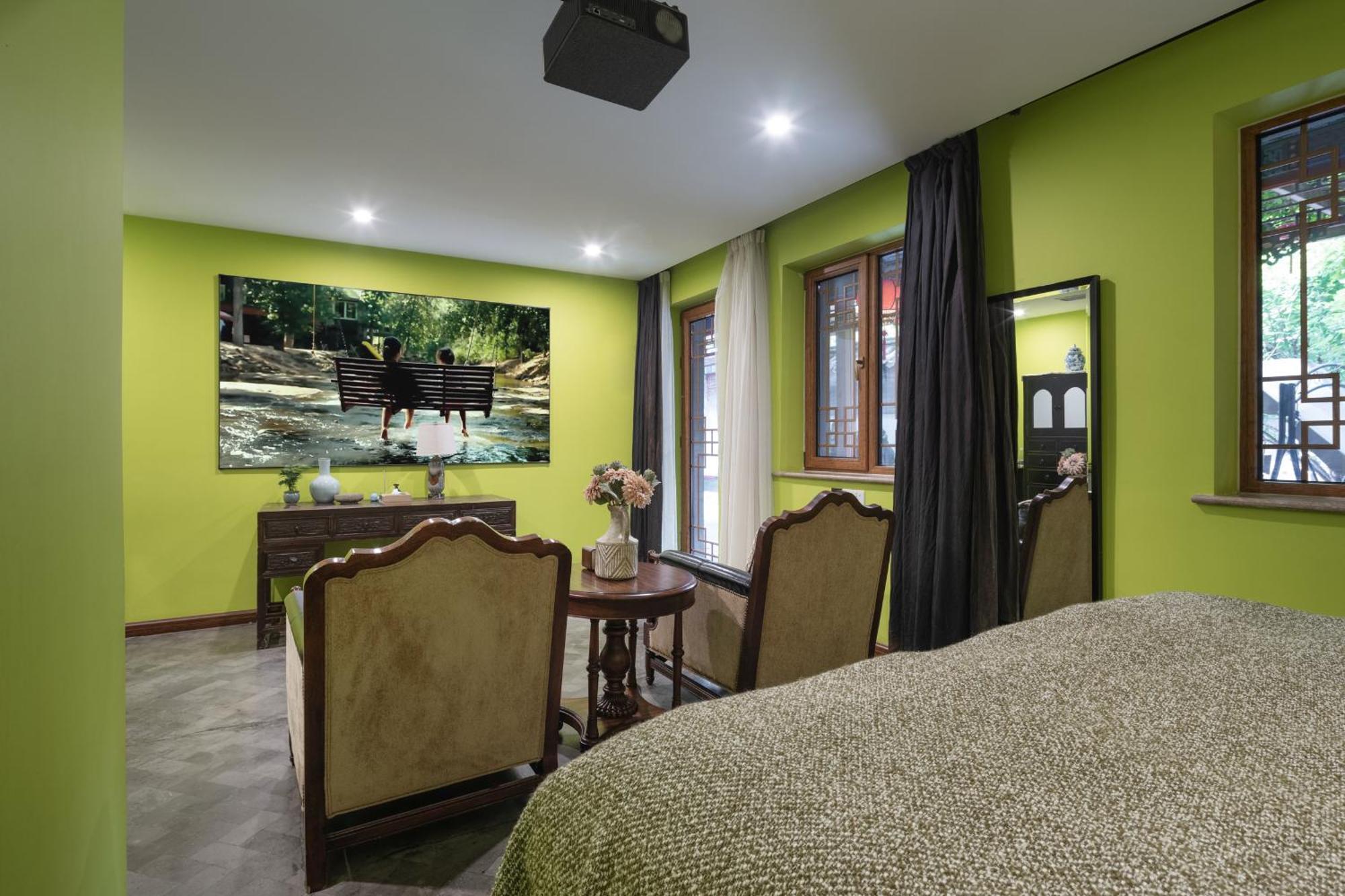 Hotel Cote Cour Deductive Beijing - Quadrangle Close To Tiananmen Square & Forbidden City & Nanluoguxiang, Walk To Wangfujing, English Speaking, Free Wifi, Free Laundry, Free Wonton & Noodles With Tour Ticket Service, Free Selfies With Ancient Costum Экстерьер фото