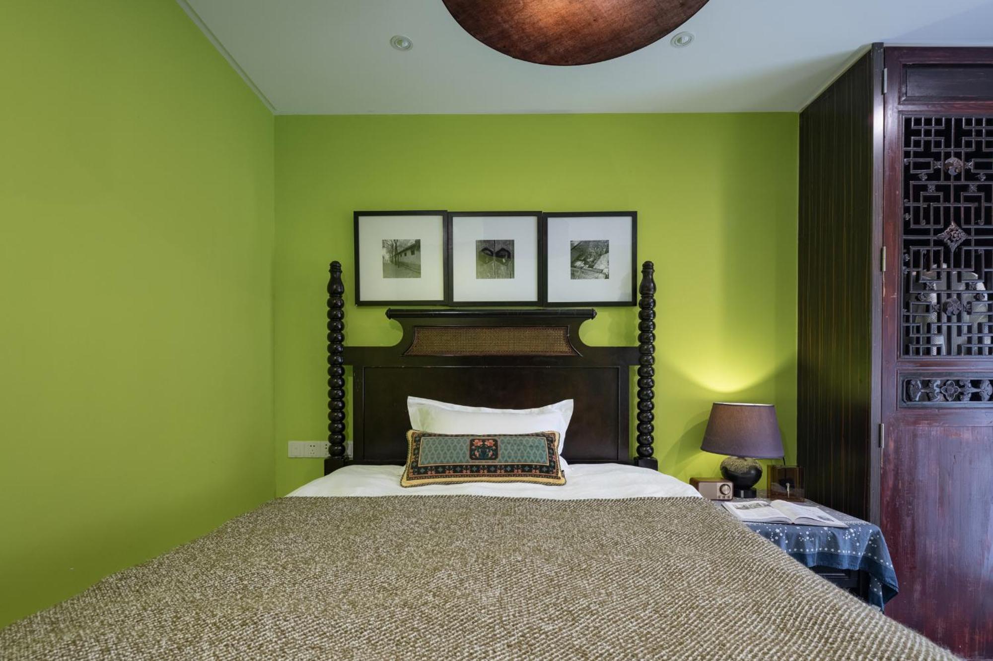 Hotel Cote Cour Deductive Beijing - Quadrangle Close To Tiananmen Square & Forbidden City & Nanluoguxiang, Walk To Wangfujing, English Speaking, Free Wifi, Free Laundry, Free Wonton & Noodles With Tour Ticket Service, Free Selfies With Ancient Costum Экстерьер фото
